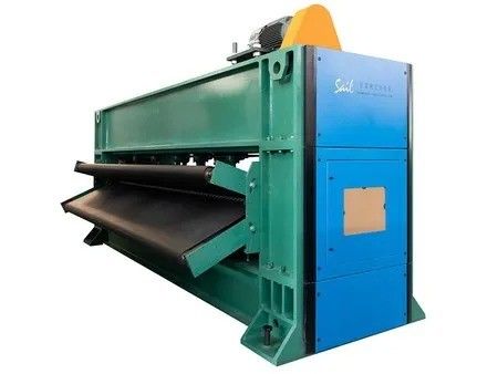 Macchine per perforare gli aghi a velocità media