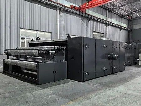 Forno di termobonding con doppio trasportatore